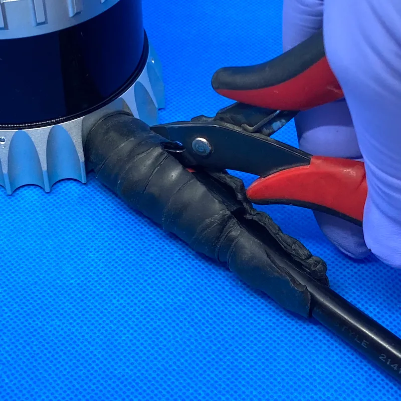 Removal of self-vulcanizing tape (Finish)